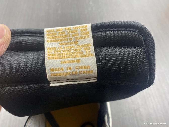 Reps LUCY High Toe Air OG 555088-711 Yellow Jordan 1 0715